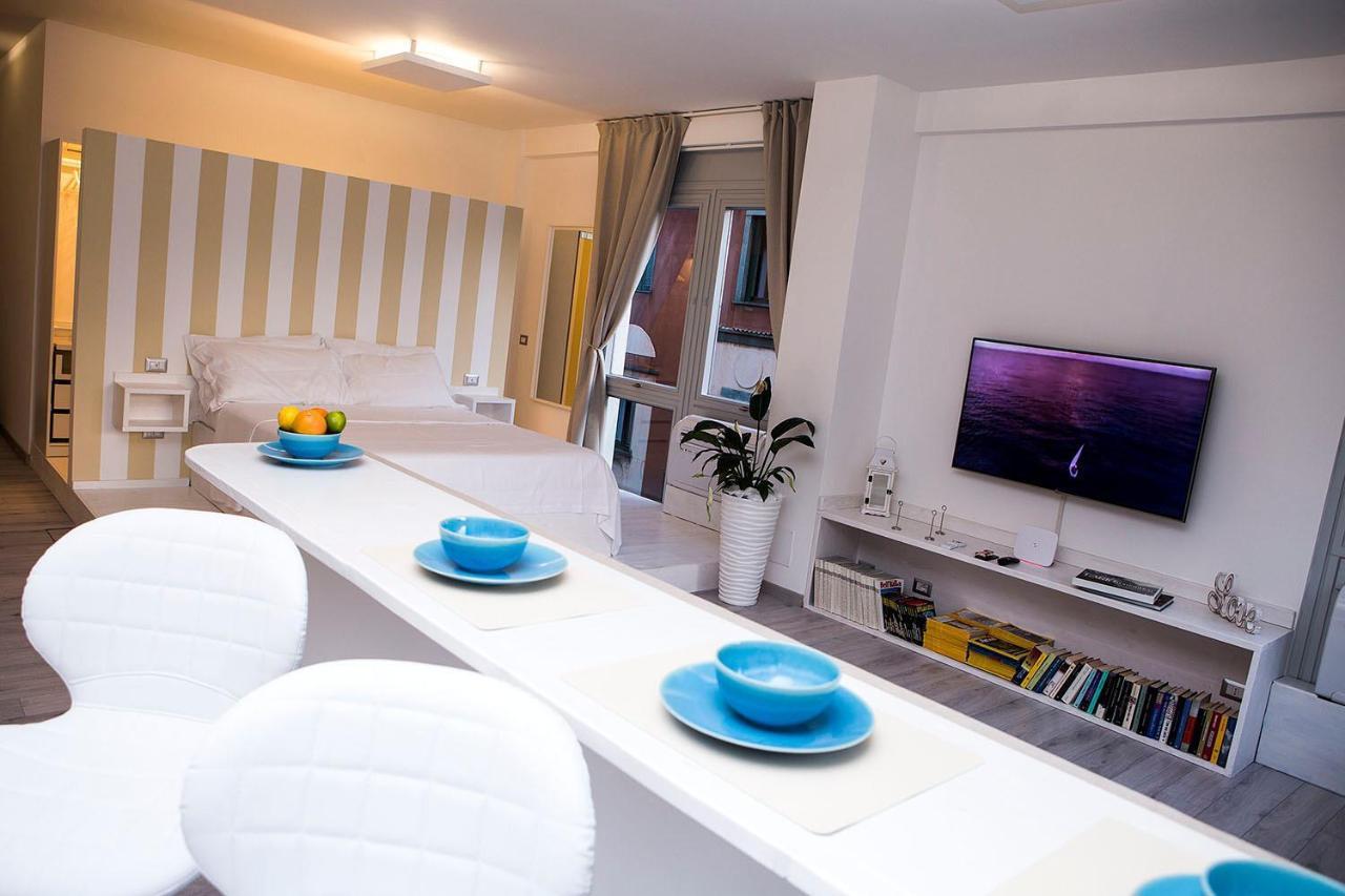 Downtown Como-Luxury Suites Exteriör bild